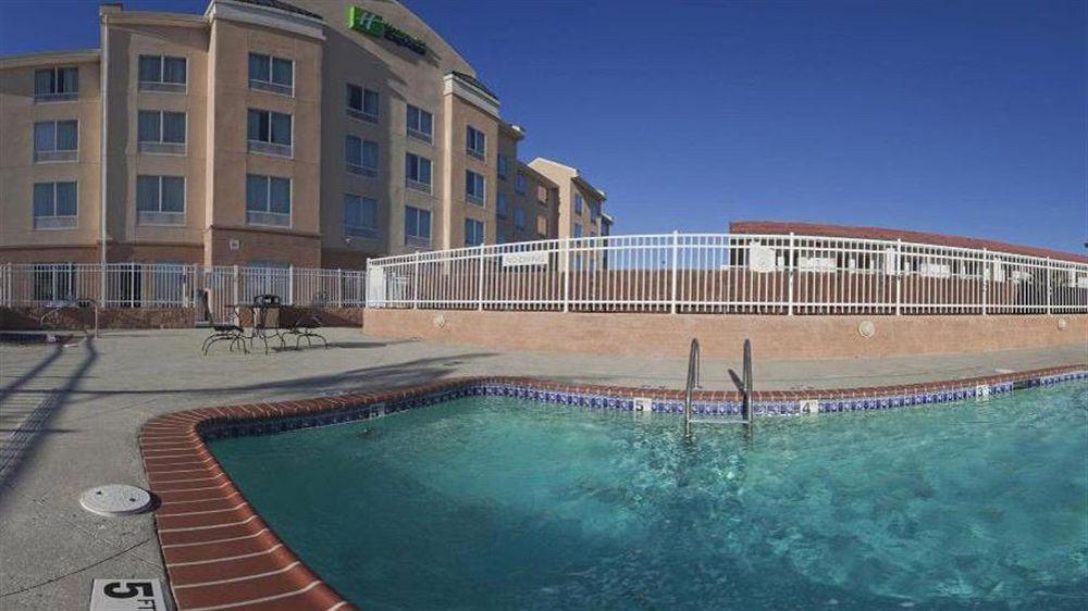 Holiday Inn Express New Orleans East By Ihg Exterior photo