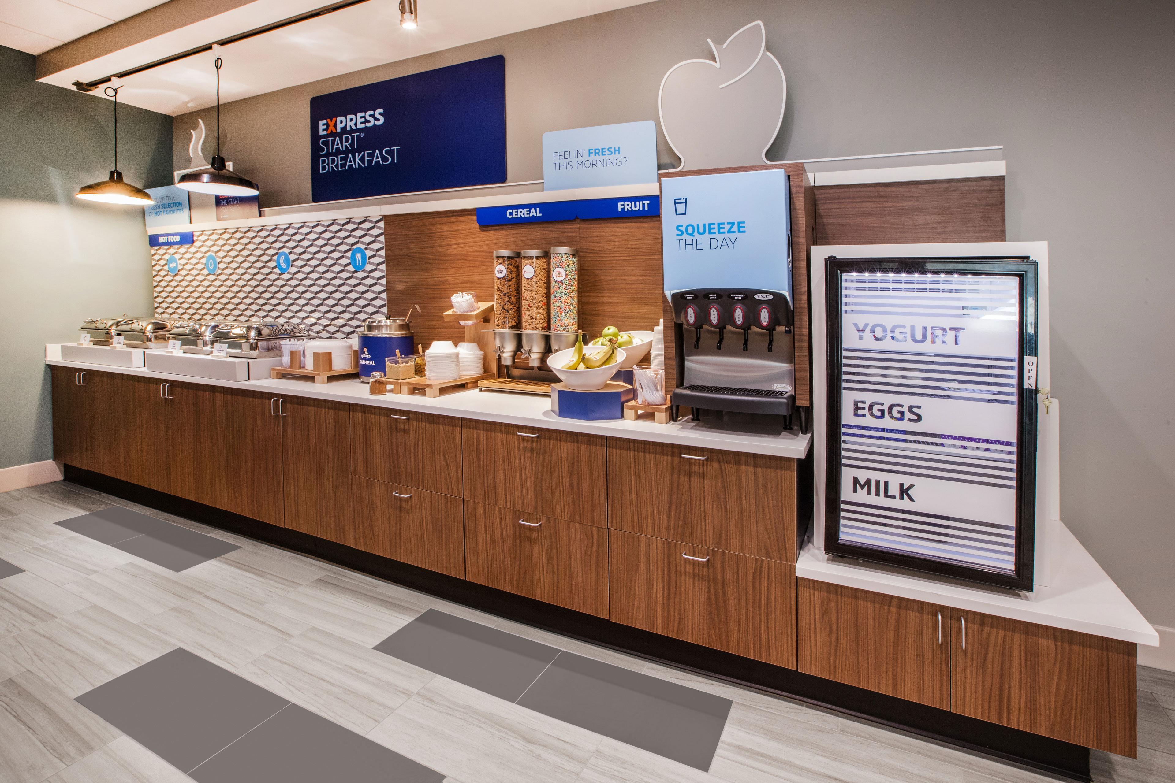Holiday Inn Express New Orleans East By Ihg Exterior photo