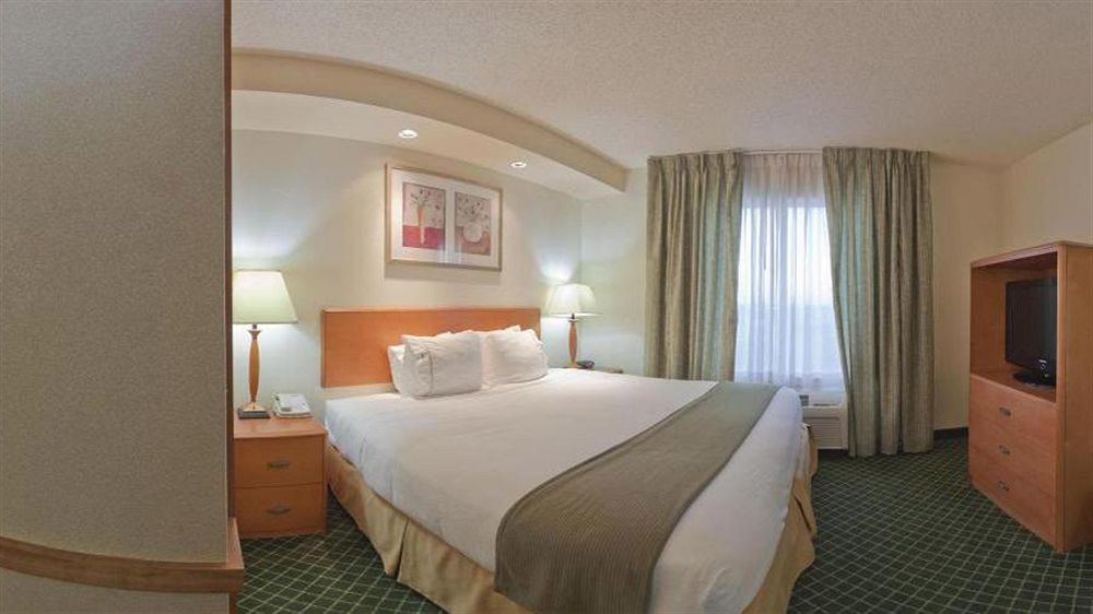 Holiday Inn Express New Orleans East By Ihg Exterior photo