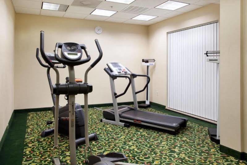Holiday Inn Express New Orleans East By Ihg Exterior photo